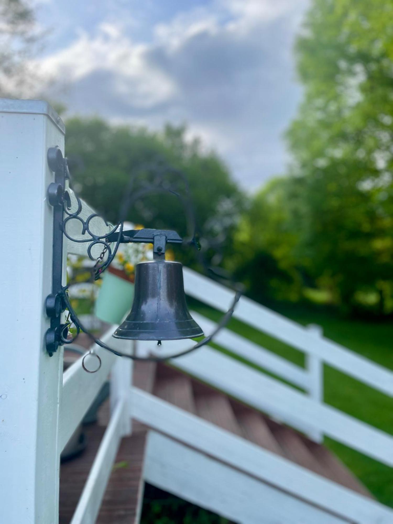 La Paix, Chalet De Charme Dans Le Bocage Normand Condé-sur-Noireau Exterior foto